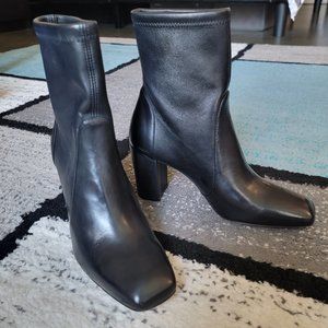 Stuart Weitzman Black Caressa Boots - Size 6.5